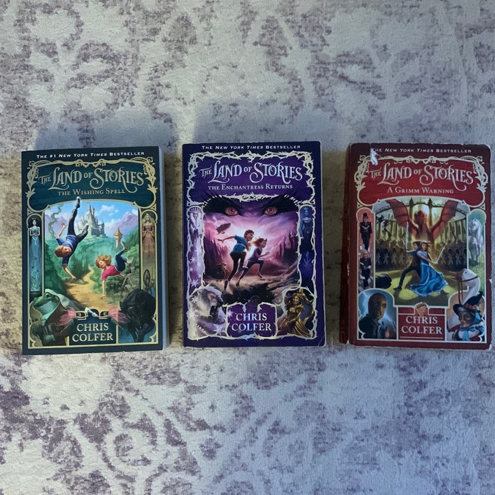 Land of Story’s 3 books
